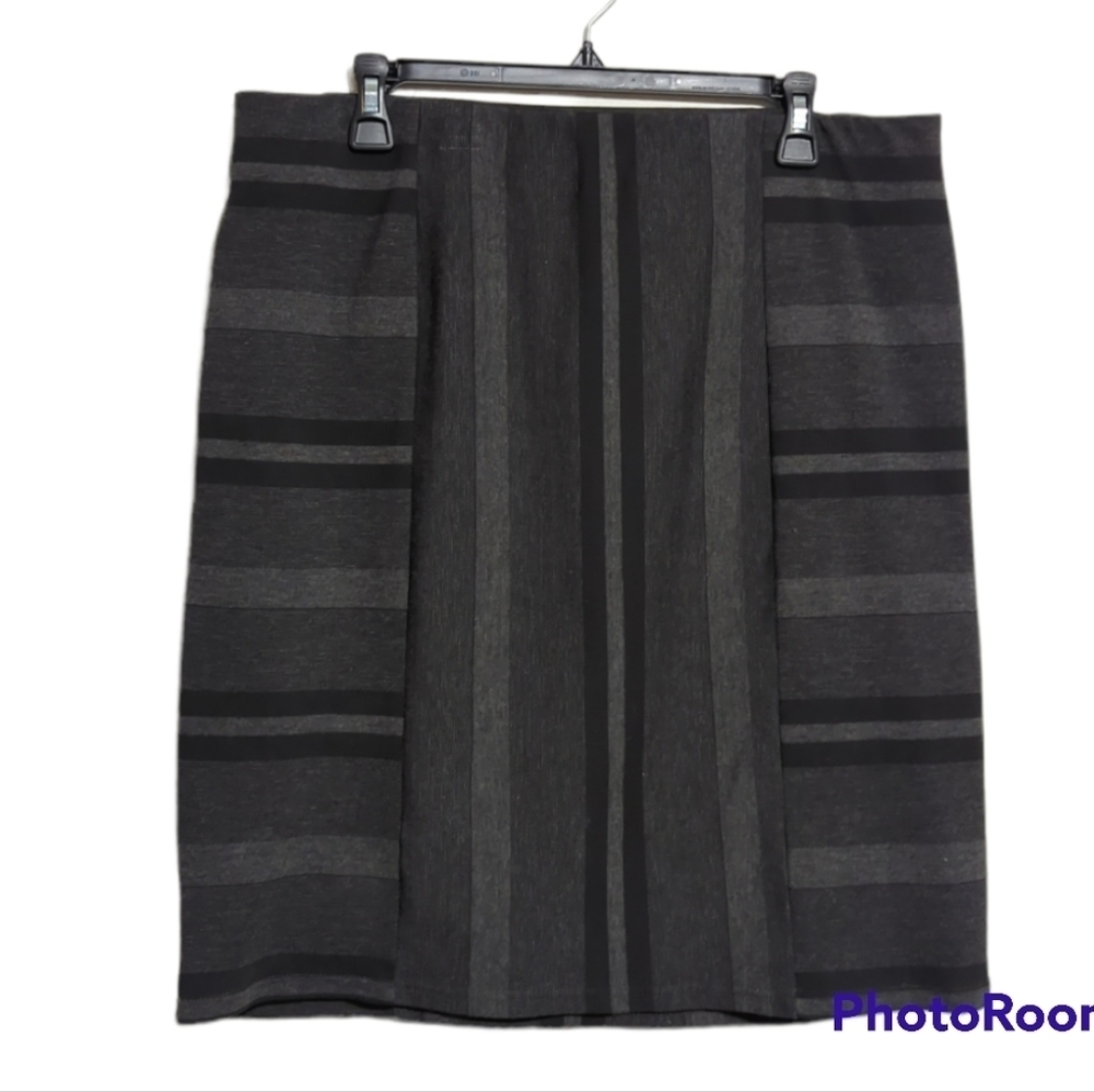 AS Black & Gray Pencil Skirt